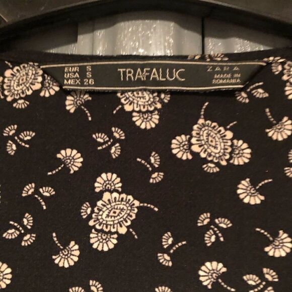 Zara Trafaluc Loose Fit Dress - Picture 4 of 5